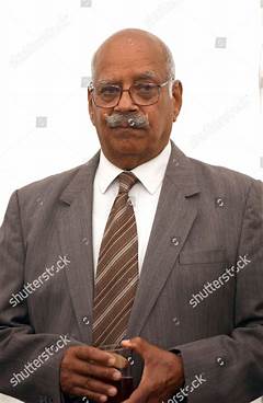 Tom Singh Net Worth How Much Is The New Look Founder Worth Today