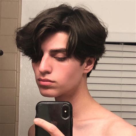 hottest eboy haircuts       pics nalu salon