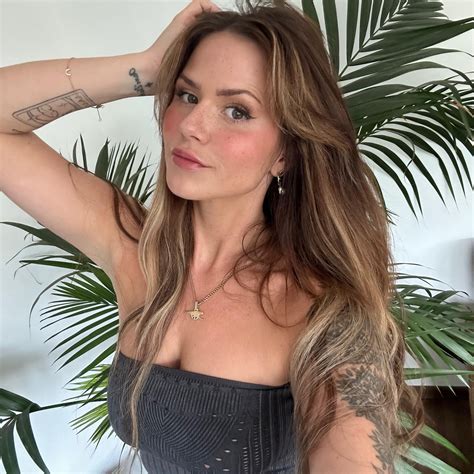 Arabella Mia's OnlyFans: A Timeline Of Events Image 1