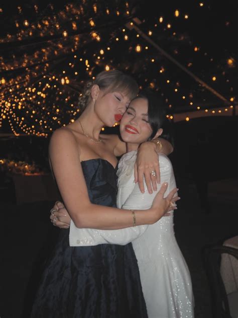 You'll never guess what Taylor Swift told Selena Gomez before her