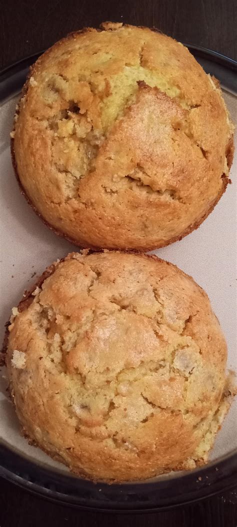 Famous Dave's Banana Corn Muffins : r/Muffins