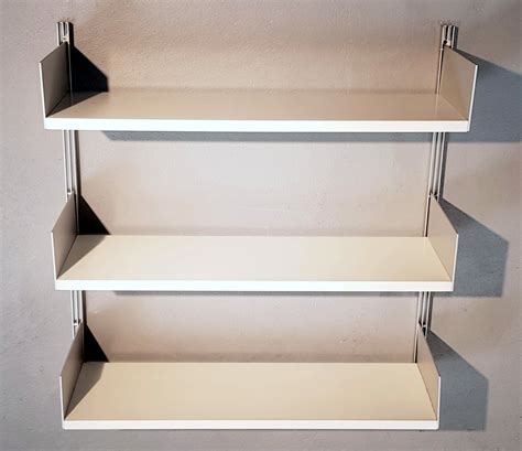 universal shelving system  dieter rams  vitsoe
