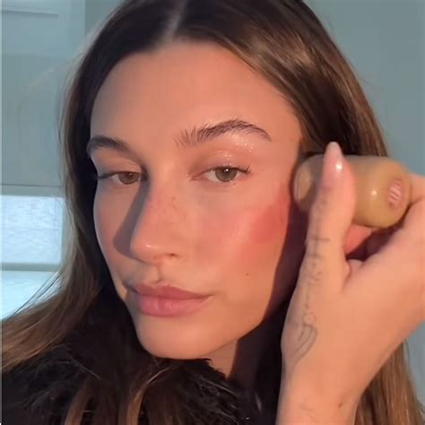This Hottest Women Celebrity's Beauty Routine Is Surprisingly Simple! Image 11