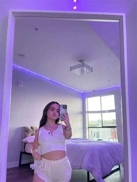 TW Pornstars - 1 pic. Lia. Twitter. sub to my FREE onlyfans you know ya