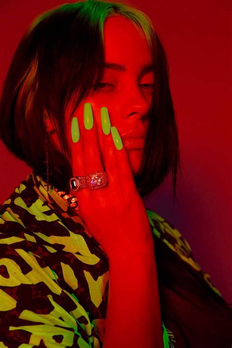 Billie Eilish、初の監督を務めたMV「Xanny」公開