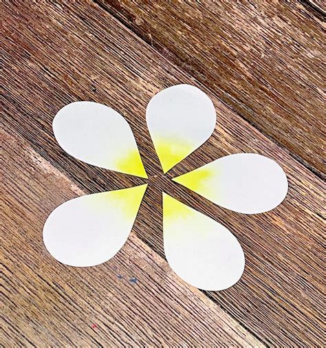 Paper Plumeria Step-by-Step Guide by downtownsummerlin - Issuu
