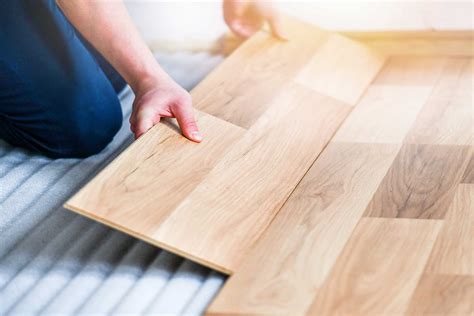 laminate flooring interior contractor