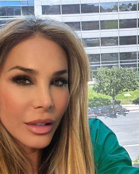 Adrienne Maloof (@adriennemaloof) • Instagram photos and videos