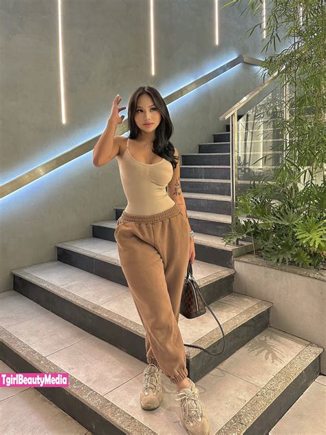 Lexie Eve – Most Beautiful Transgender Woman in Philippines