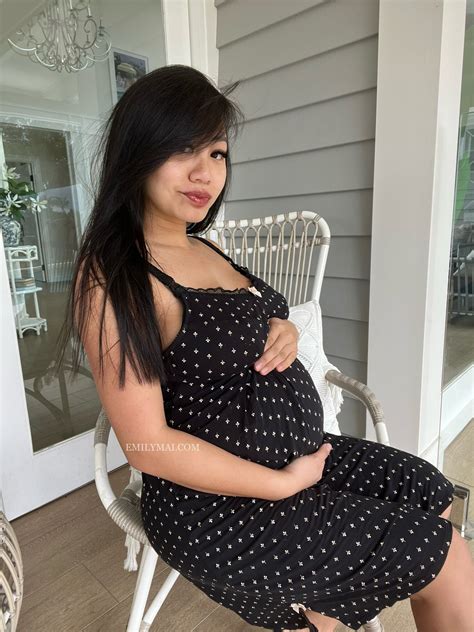 Emily Mai💋 on Twitter: "Retweet if you still think I’m sexy with