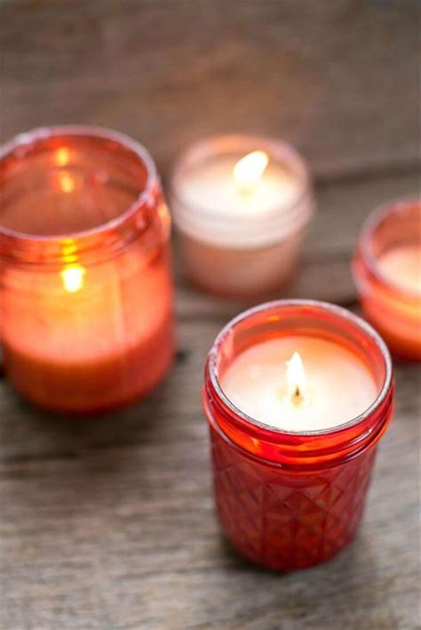 12 Cute DIY Mason Jar Candles Tutorials