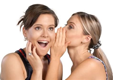 Cochichando Ou Cochichando - Fotos de Mulheres cochichando, Imagens de Mulheres cochichando sem ...