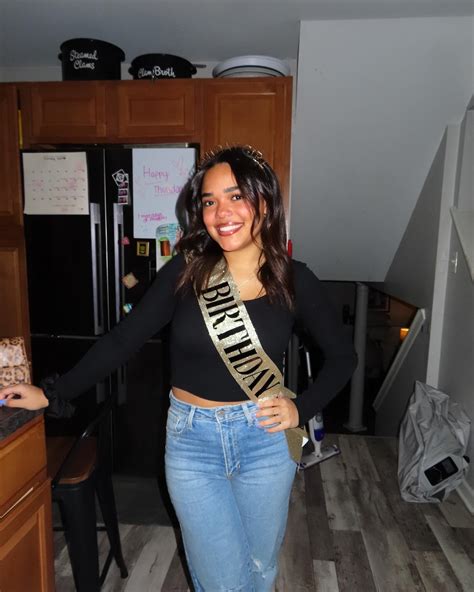 mariah shay :) (@mariahshays) • Instagram photos and videos