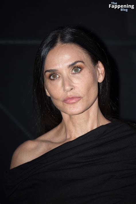 Demi Moore Flashes Her Nude Tit at the Saint Laurent Show in Paris (40