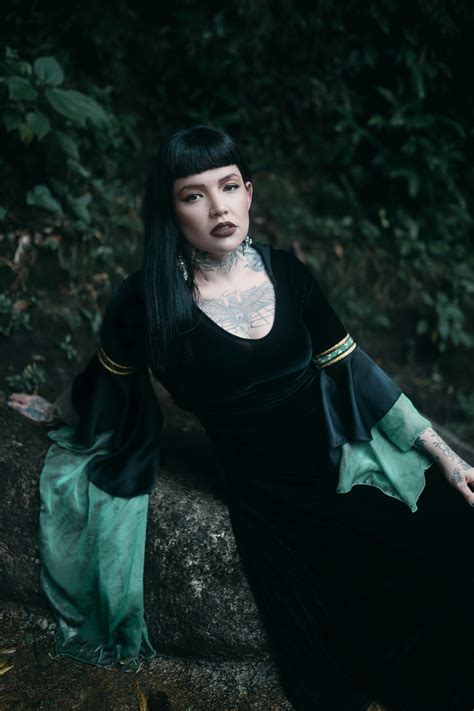 Women+Giving+Hand+Jobs Photos, Download The BEST Free Women+Giving+Hand