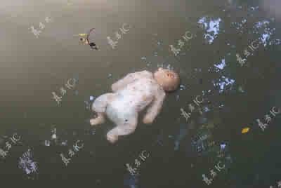 NollywoodFreaks : Dead Baby Found Floating On Antai River In Fuzhou China