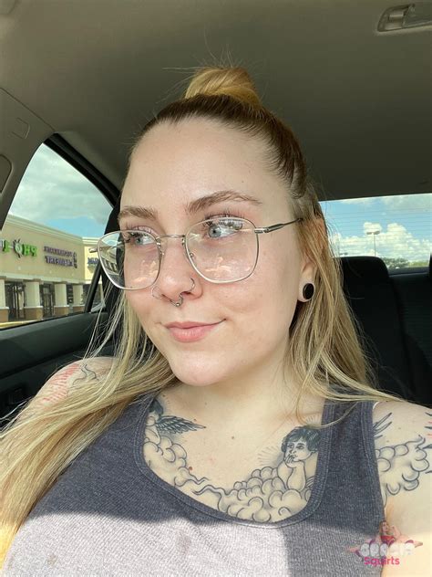 TW Pornstars - 2 pic. Gracie Thee Pawg ♡. Twitter. new glasses, new