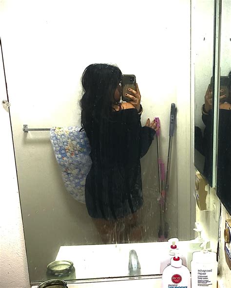 “Big booty baddie”, “I was blessed by my mommy” | Speeding in my heart