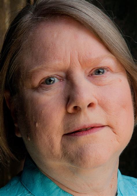 Janet Hoskins | New Girl Wiki | Fandom