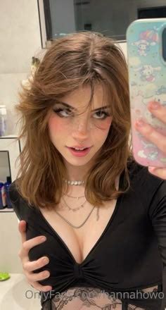 68 Hannah OwO ideas in 2025 | pretty people, curvy woman, cosplay woman