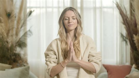 Free 10-Day Meditation Challenge with Maude Hirst – Starts May 21