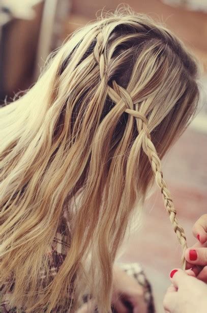 Waterfall Braid - Hairstyles Weekly