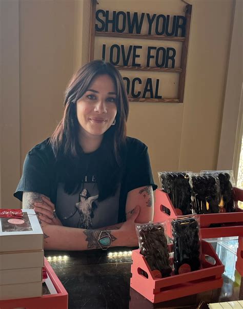 Meet Anna Martinez - Bold Journey Magazine