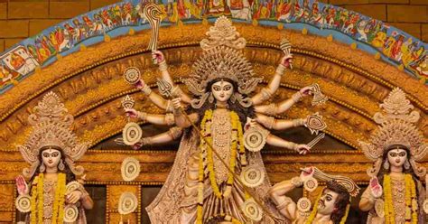 Durga Puja 2024 Kolkata - Betta Charlot