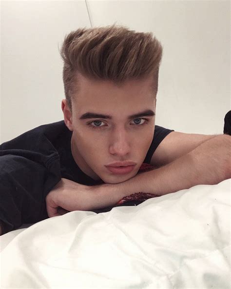 Lucas Dell | Famous male models, Cool hairstyles, Great hair