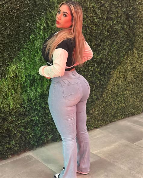 Jessica Duque - Bio, Age, Height, Wiki | Models Biography