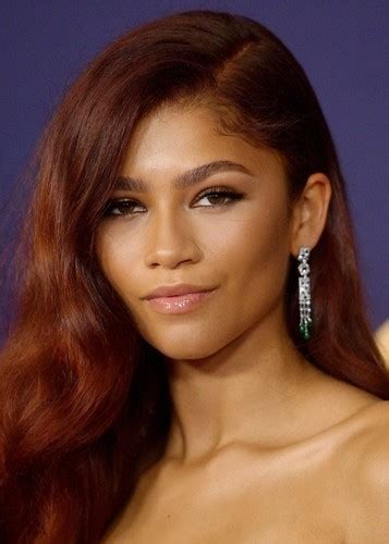 Fan Casting Zendaya as Adult Nala in Disney's The Lion King 2019 Re ...