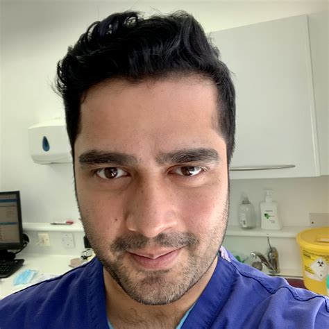 Dr. M Tahir Khokhar – Polegate Dental Practice