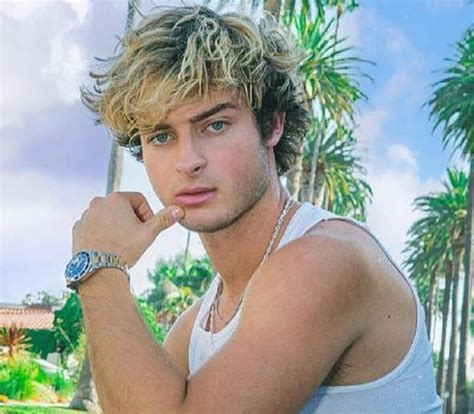 topper guild wiki bio net worth age   information famecopcom