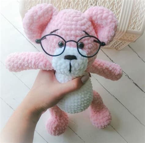 Мишка. Вязаная игрушка 800 рублей