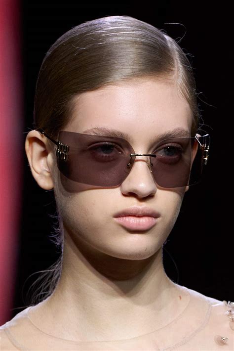 The 5 Key Eyewear Trends Spring 2023 Fashion Accessory Trend