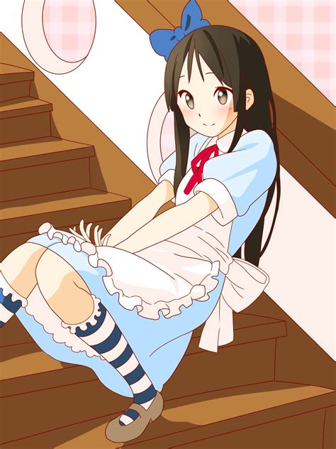 Akiyama Mio (Mio Akiyama) - K-ON! - Image by maou (Pixiv16888629