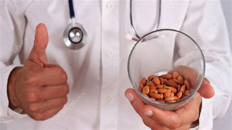Vitamin B17 wurde verboten, weil es Krebs heilt ! - secretsnews.de