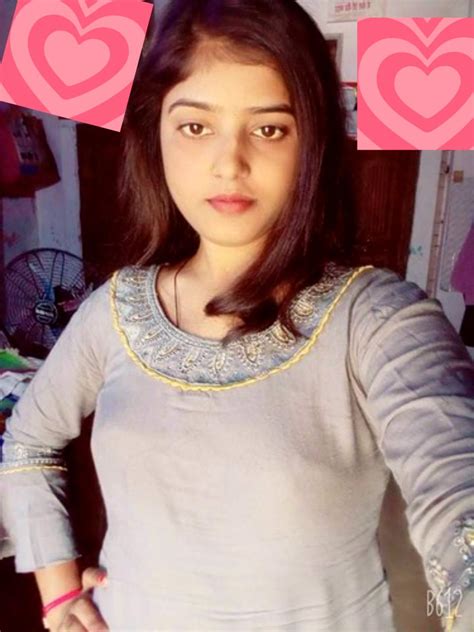 🔥🥰 Checkout Cute Desi GF new Latest Exclusive Viral Video 😋 Recording ...