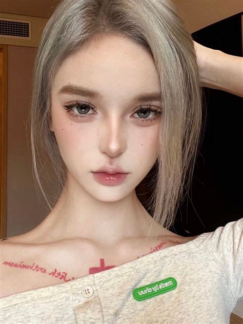 Cococon Zoe Gray 歐式芭比 – DH Lens