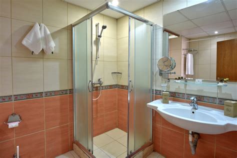 Hotels Estreya Residence & Estreya Palace