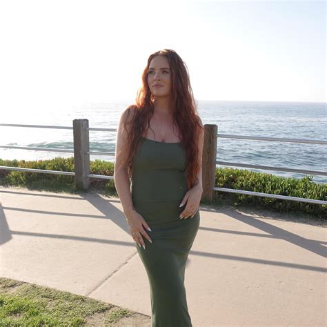 asmr Sunday reset 🤍 yall this new... - Chelsea Rose Marie | Facebook