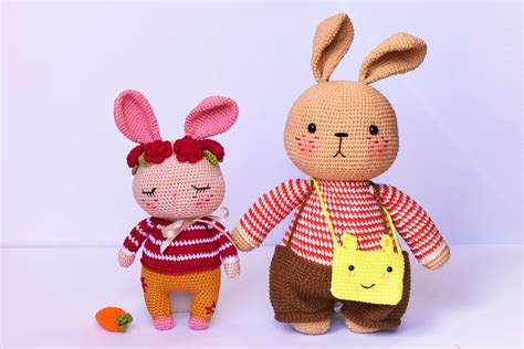 PDF Crochet pattern: Combo July and Gigi bunny-Amigurumi | Etsy