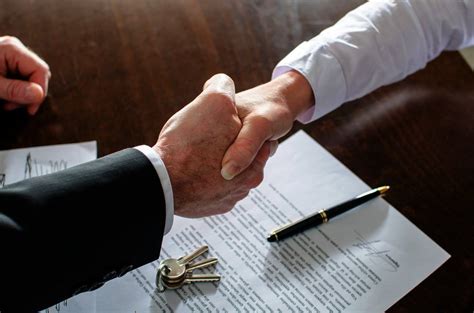 how to become successful in real estate