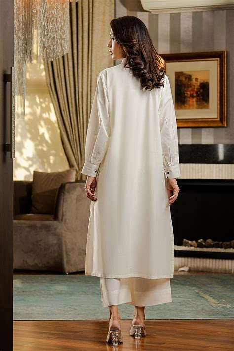 Elegant White Dress