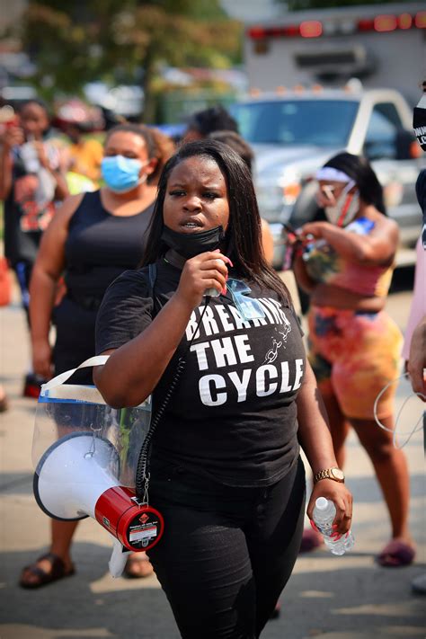 Pittsburghers travel to Louisville, demand justice for Breonna Taylor