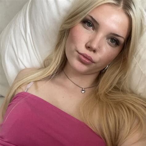 Brat Princess Chloe unleashed official fan page