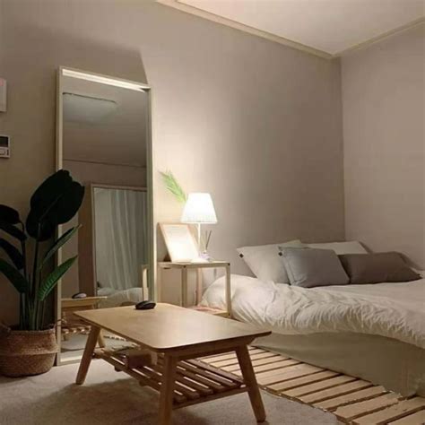 Minimalist Room Decor Ideas - Glorifiv