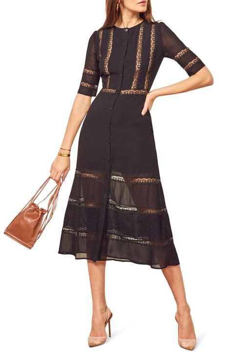 What To Wear To An October Wedding - WEDINGPOKA