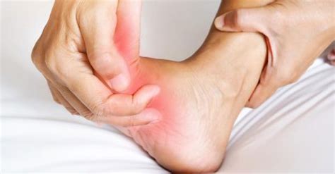 8 Warning Signs Of A Hidden Hamstring Injury