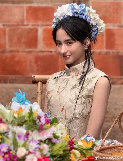 China Entertainment News: Vanda Margraf poses for photo shoot